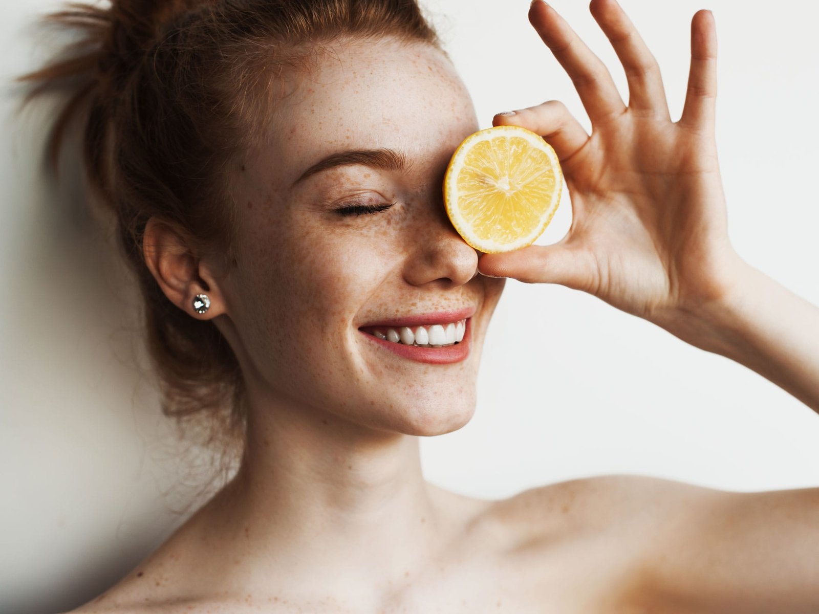 Woman with citrus - fotografia Sitres campaign
